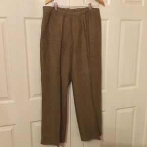 Ellen Tracy 100% Linen Brown Pants